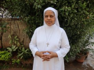 Sr. Joan (1) (800x600)